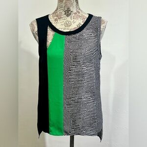 🛍️ BCBG MAX AZRIA Black and green with abstract print sleeveless blouse size S.
